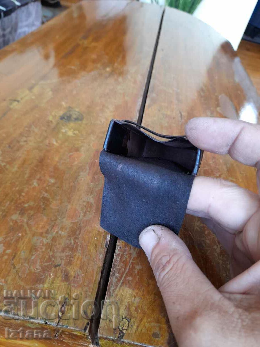 Old snuff box, cigarette box Miscellaneous - 5 Old snuff box, cigarette box Miscellaneous - 5