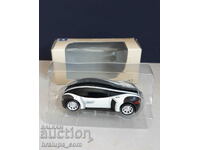 Metal pram Norev Peugeot Concept car 4002 new with box