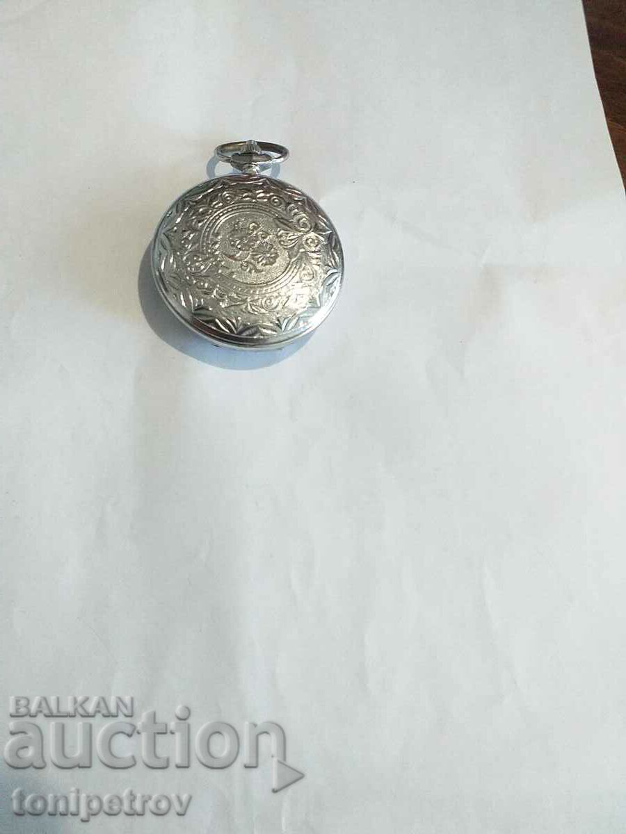 Old Russian clock with price 40.00 BGN | € 20.45 Old Russian clock with price 40.00 BGN | € 20.45