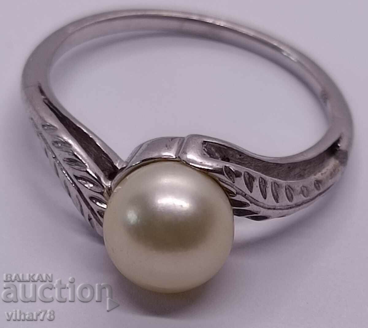 SILVER RING with price 79.99 BGN | € 40.90 SILVER RING with price 79.99 BGN | € 40.90