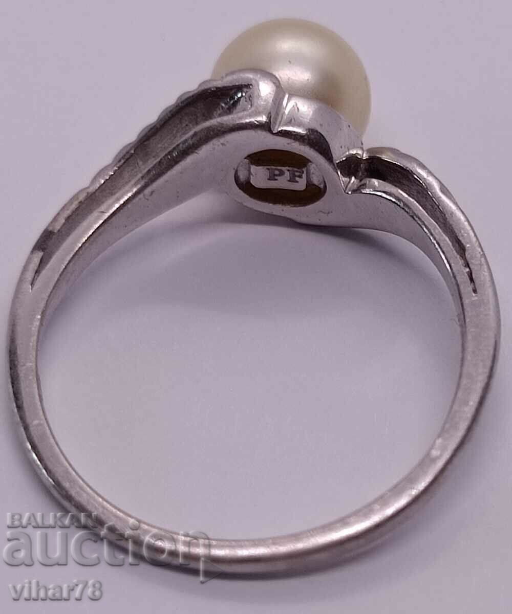 SILVER RING - 6 SILVER RING - 6