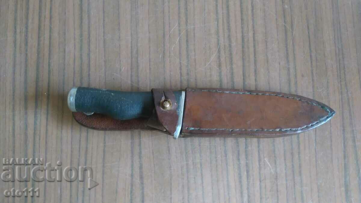 OLD KNIFE - 6 OLD KNIFE - 6