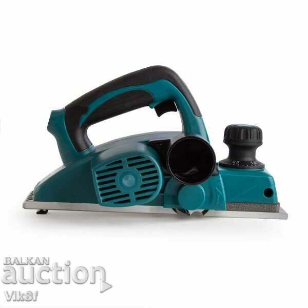 Rindeau grindă KRAFT WORLD 800W cu preț 79.50 BGN | € 40.65