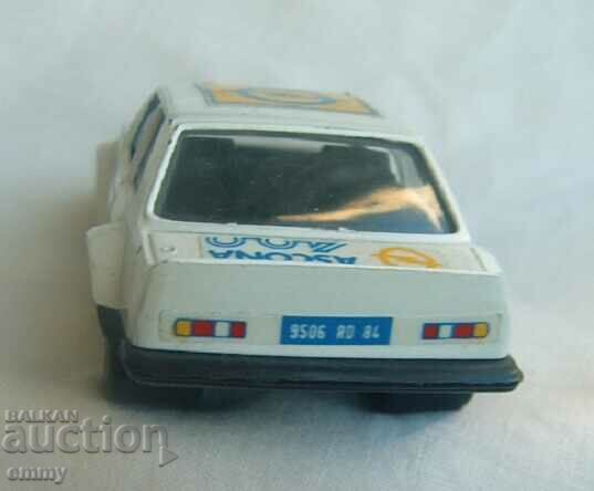 Delivery of Opel Ascona/ Opel Ascona, Polistil, Italy - 1:40 Delivery of Opel Ascona/ Opel Ascona, Polistil, Italy - 1:40