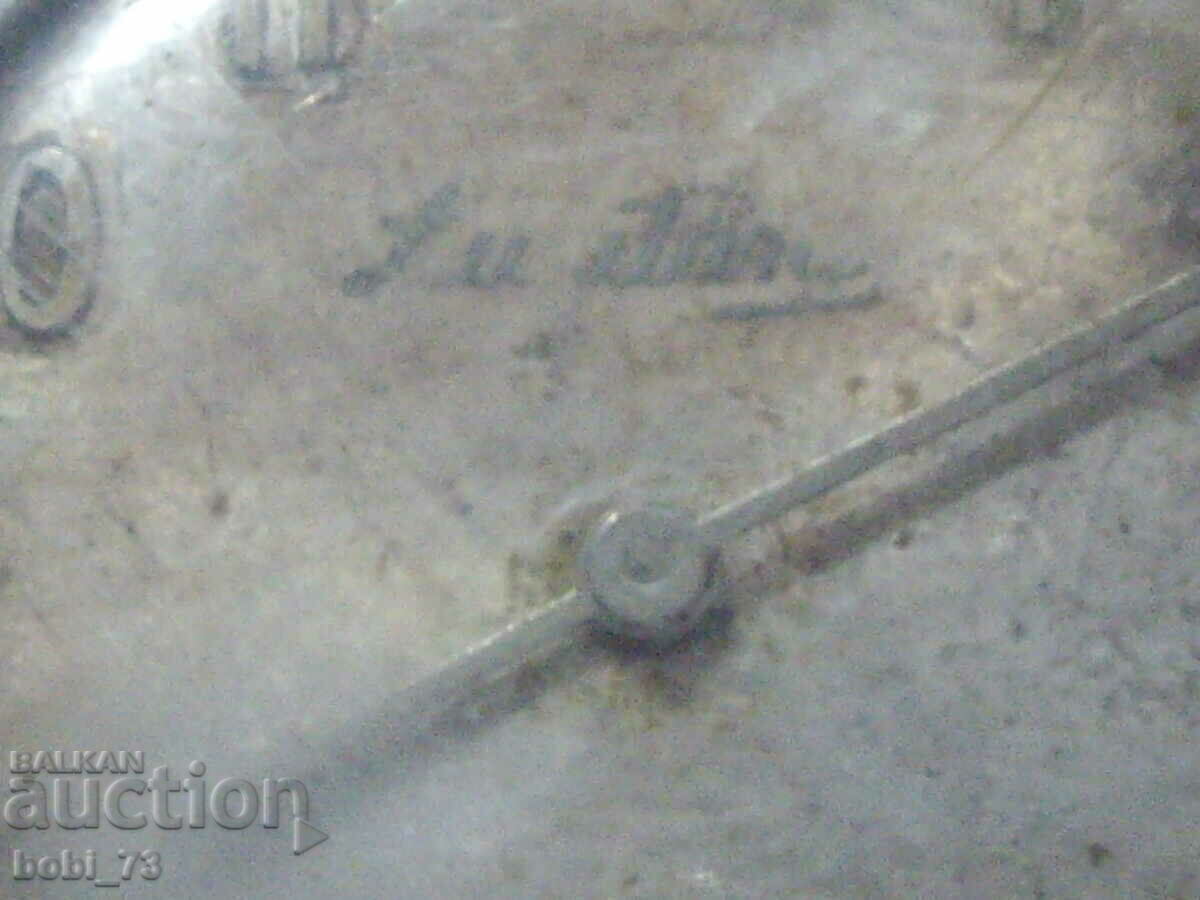 Old men's wristwatch with price 50.00 BGN | € 25.56