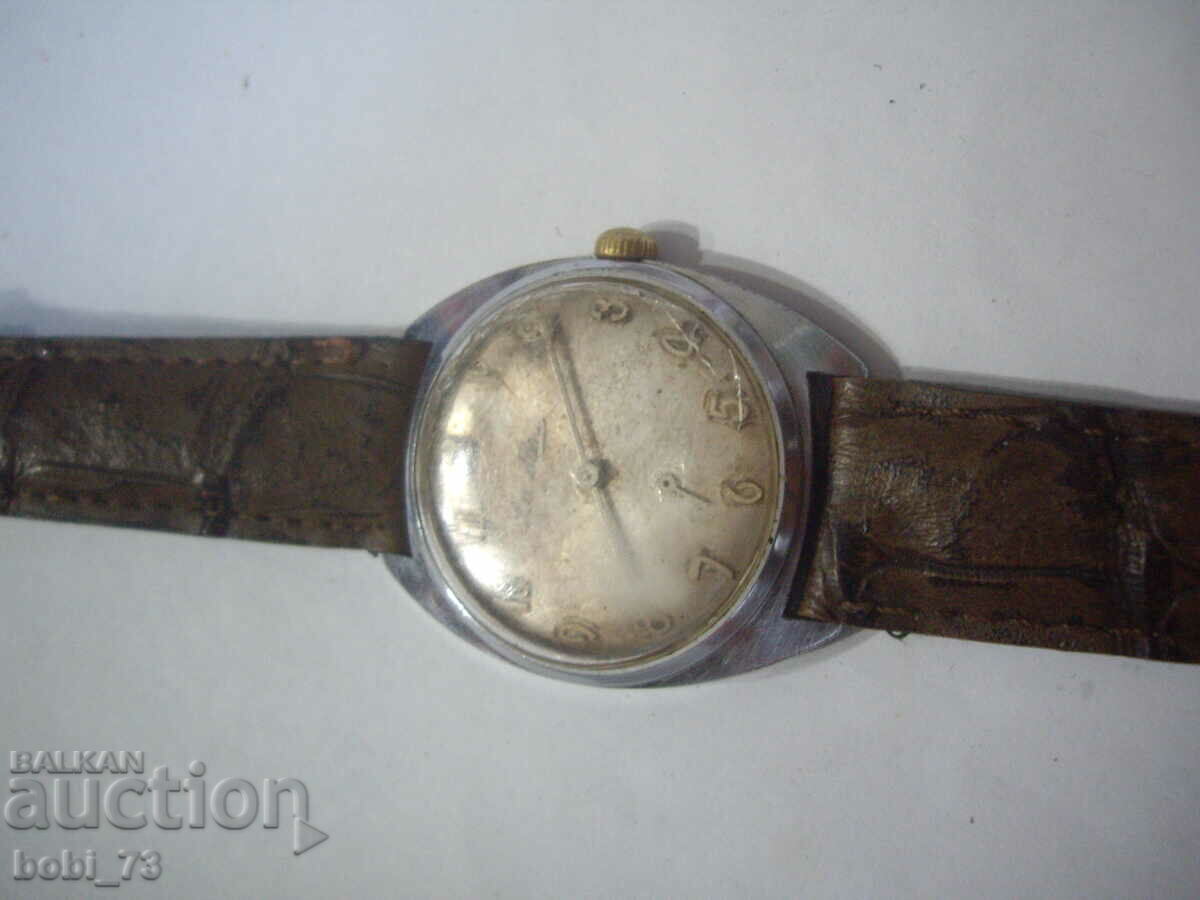 Auction  Old men's wristwatch