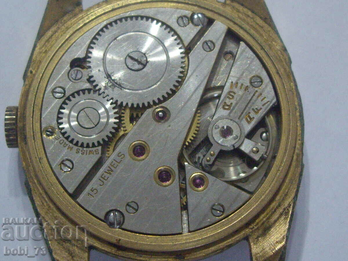 Delivery of Old men's wristwatch Delivery of Old men's wristwatch