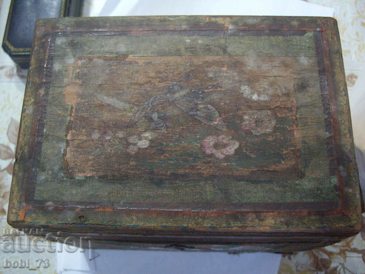 Very old hand painted wooden box. with price 100.00 BGN | € 51.13 Very old hand painted wooden box. with price 100.00 BGN | € 51.13