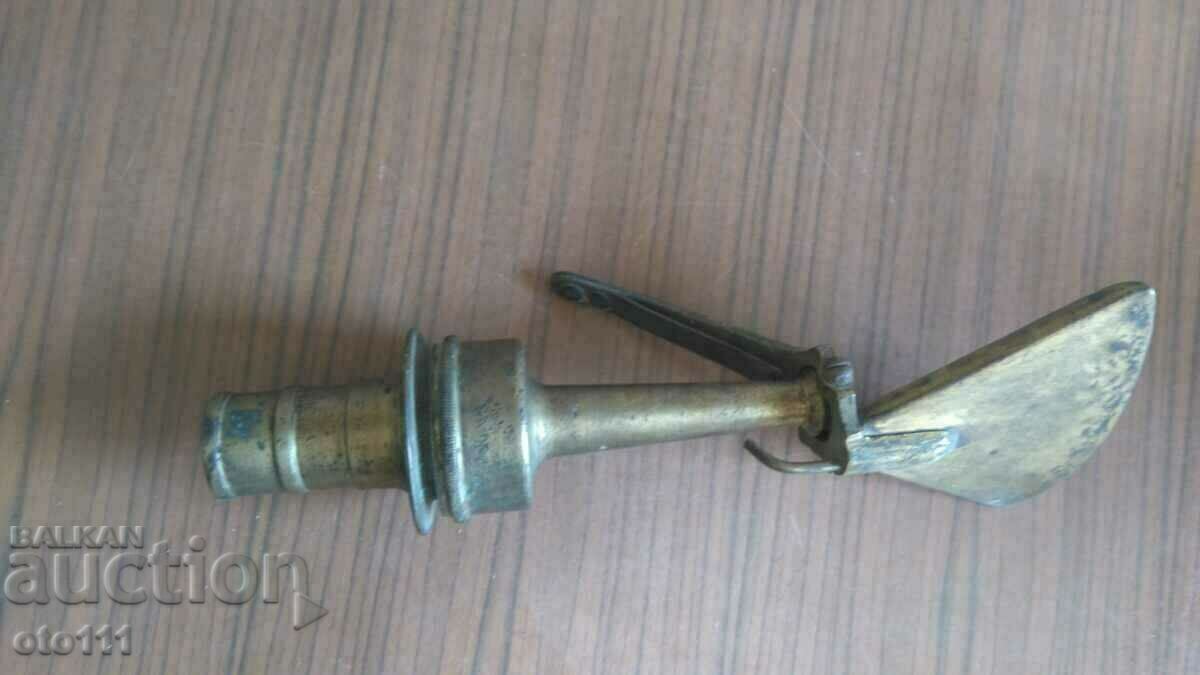 OLD BRONZE FIRE STROKE - WW1.WW2 with price 40.00 BGN | € 20.45 OLD BRONZE FIRE STROKE - WW1.WW2 with price 40.00 BGN | € 20.45