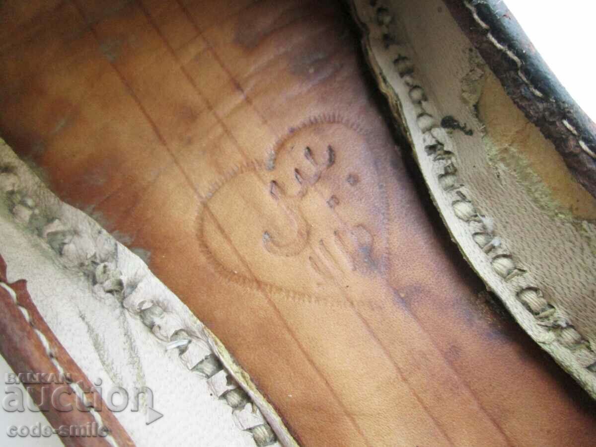 Old Muslim children's shoes for wearing leather and tinsel - 6 Old Muslim children's shoes for wearing leather and tinsel - 6