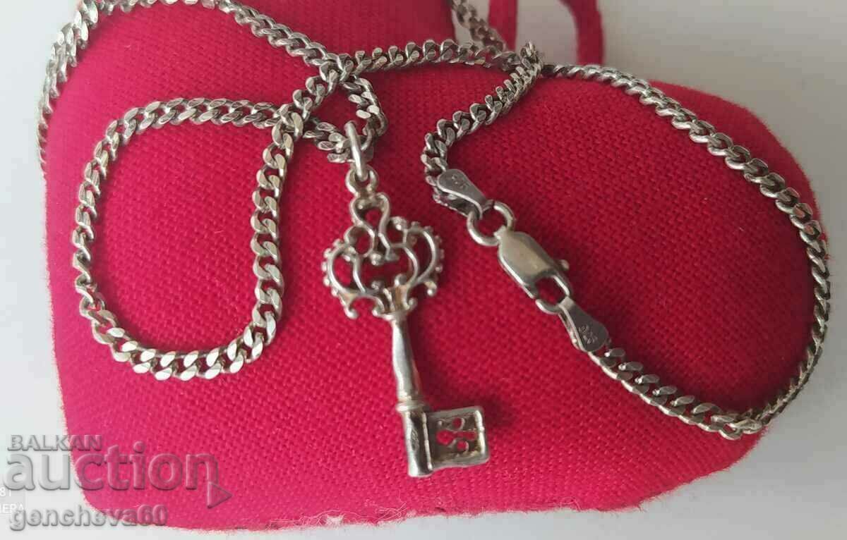 Unique!!! Silver key pendant, necklace