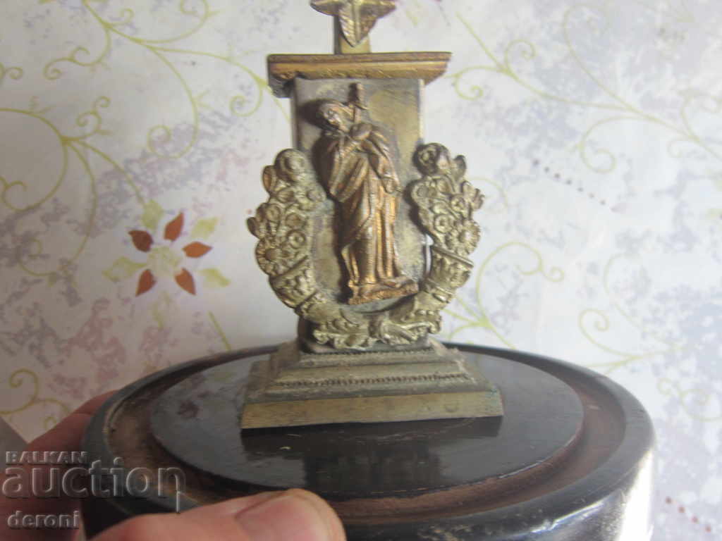 Table bronze cross with 19th century crucifixion with price 220.00 BGN | € 112.48
