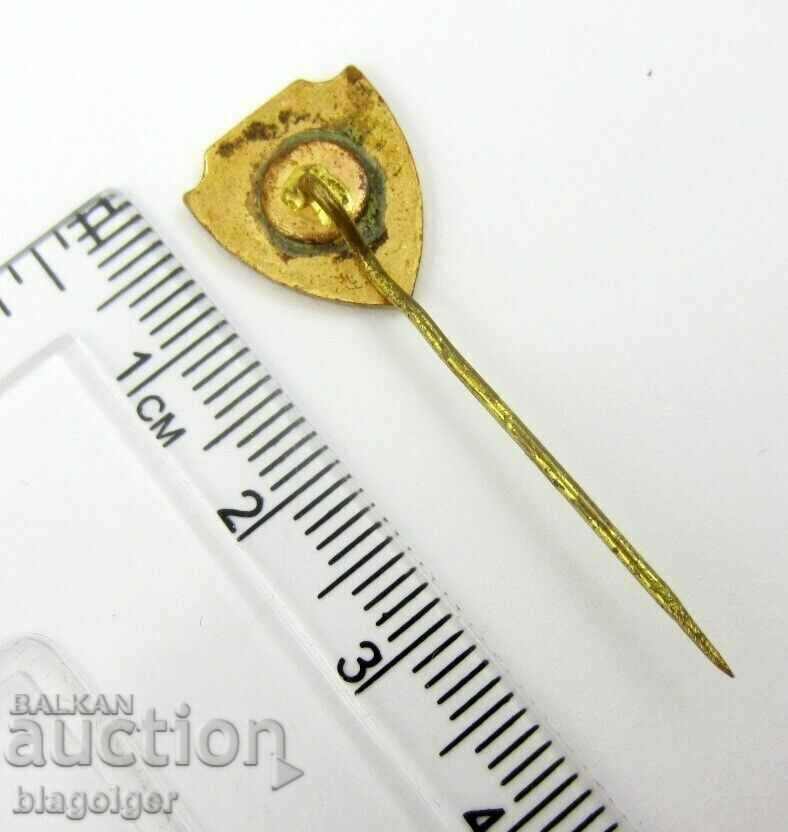 Old Football Badge - Farul Constanta - Romania - Enamel with price 8.99 BGN | € 4.60 Old Football Badge - Farul Constanta - Romania - Enamel with price 8.99 BGN | € 4.60