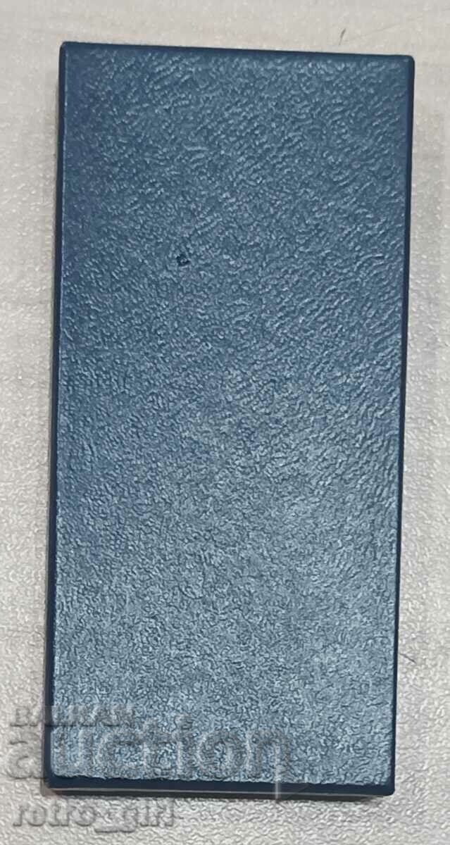 Продавам Френски медал. с цена 29.90 лв. | € 15.29 Продавам Френски медал. с цена 29.90 лв. | € 15.29