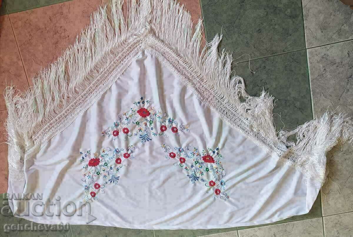 Auction RETRO scarf 160cm with embroidery Auction RETRO scarf 160cm with embroidery