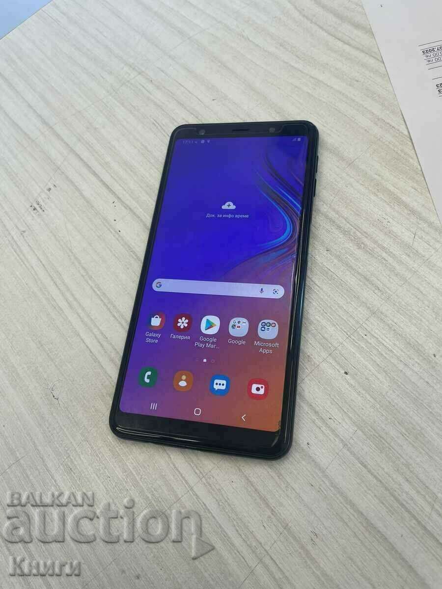 Телефон Samsung A7 2018