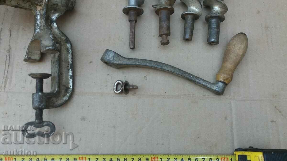 Δημοπρασία ΣΕΤ 3 ΧΕΙΡΟΚΙΝΗΤΕΣ ΚΡΕΤΟΜΙΛΕΣ Δημοπρασία ΣΕΤ 3 ΧΕΙΡΟΚΙΝΗΤΕΣ ΚΡΕΤΟΜΙΛΕΣ