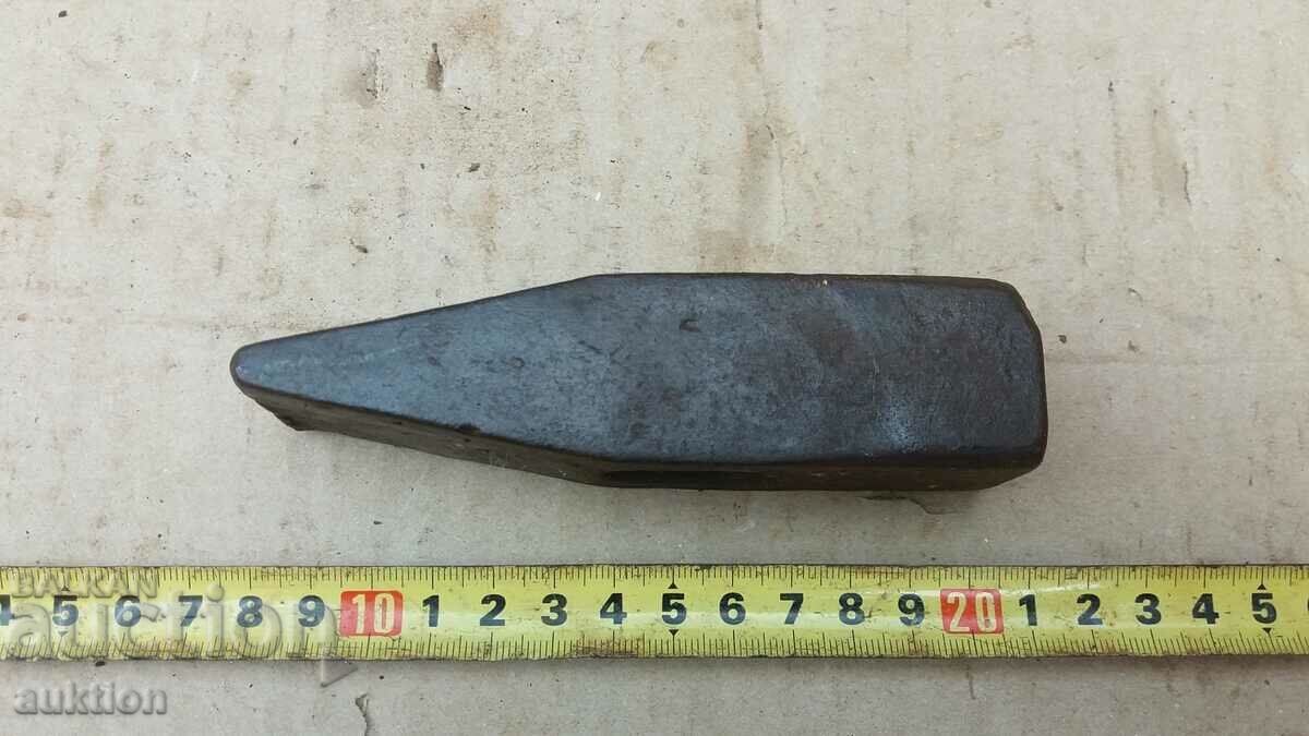 Auction OLD CRAFTSMAN HAMMER WITH MARKINGS Auction OLD CRAFTSMAN HAMMER WITH MARKINGS