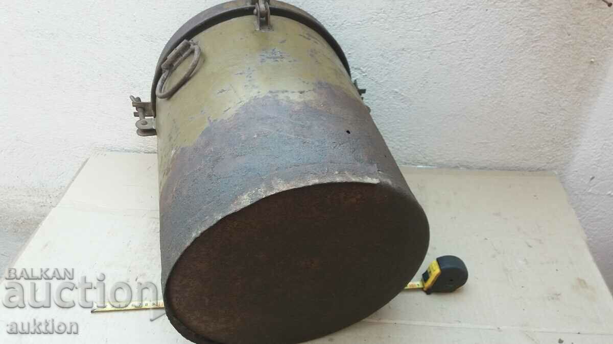 OLD MILITARY FOOD BOX - 5 OLD MILITARY FOOD BOX - 5