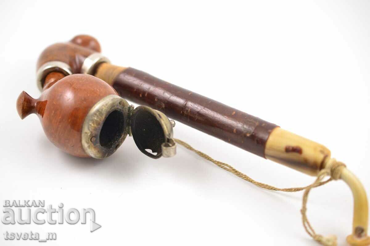 Auction Antique collector's pipe with cap Auction Antique collector's pipe with cap