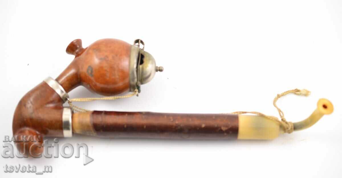Antique collector's pipe with cap