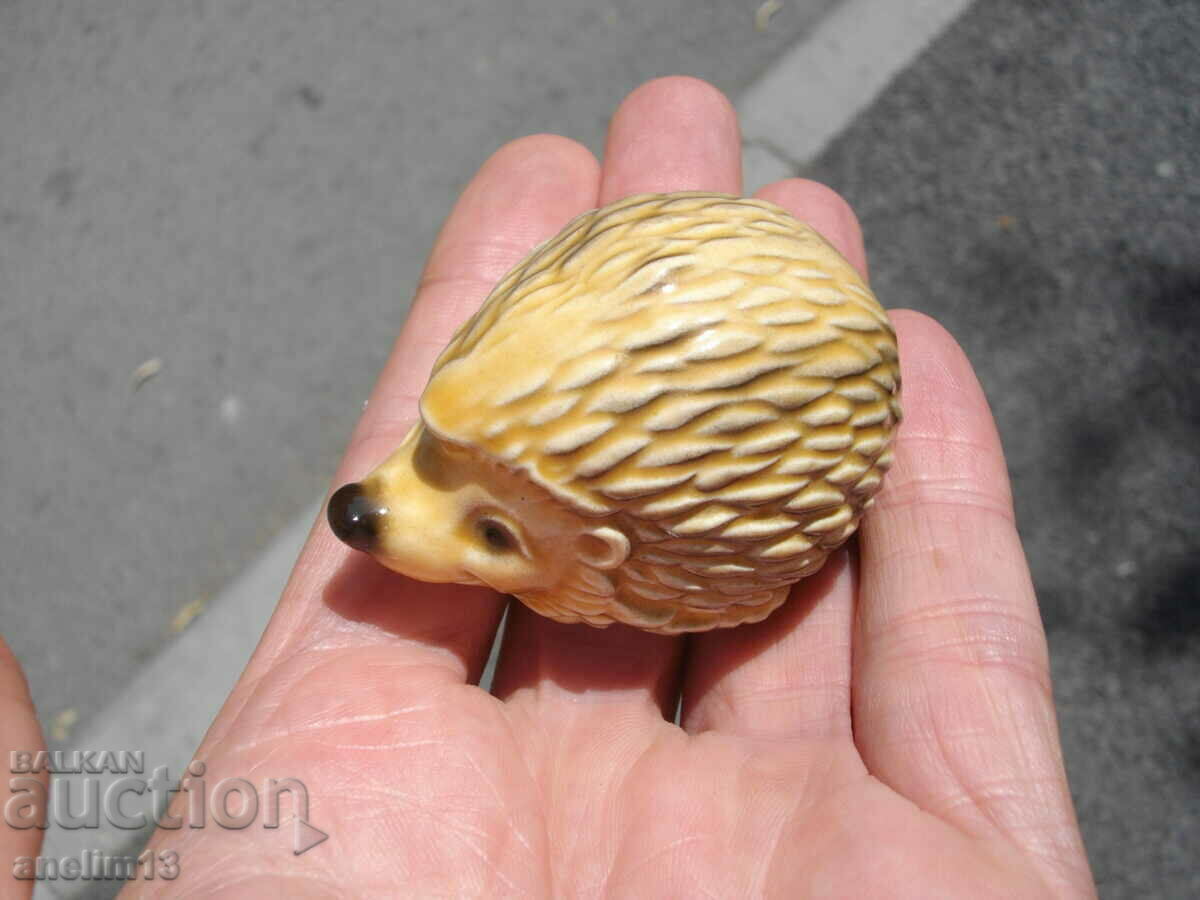 OLD PORCELAIN HEDGEHOG GOEBEL W. GERMANY with price 45.00 BGN | € 23.01 OLD PORCELAIN HEDGEHOG GOEBEL W. GERMANY with price 45.00 BGN | € 23.01