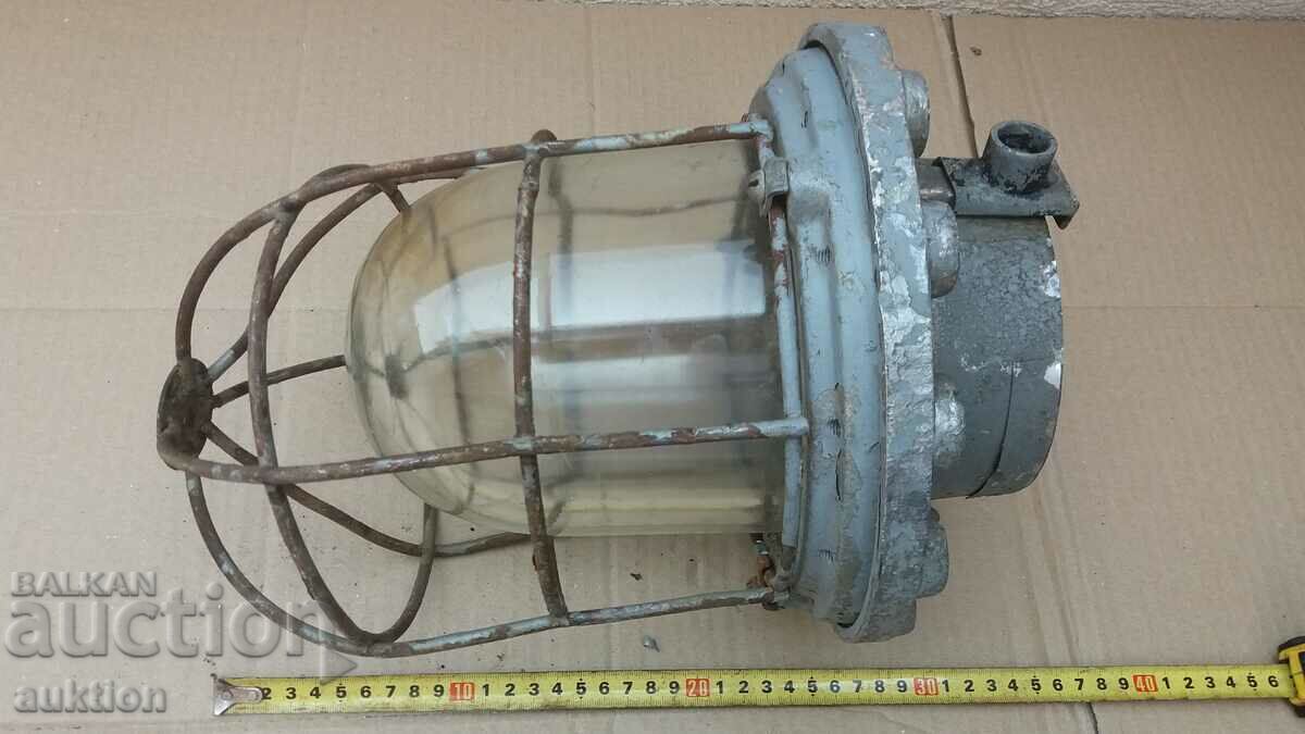 MASSIVE INDUSTRIAL LAMP, LANTERN - 5