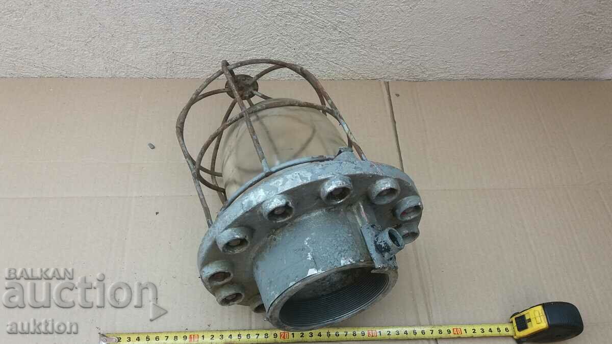 MASSIVE INDUSTRIAL LAMP, LANTERN - 7