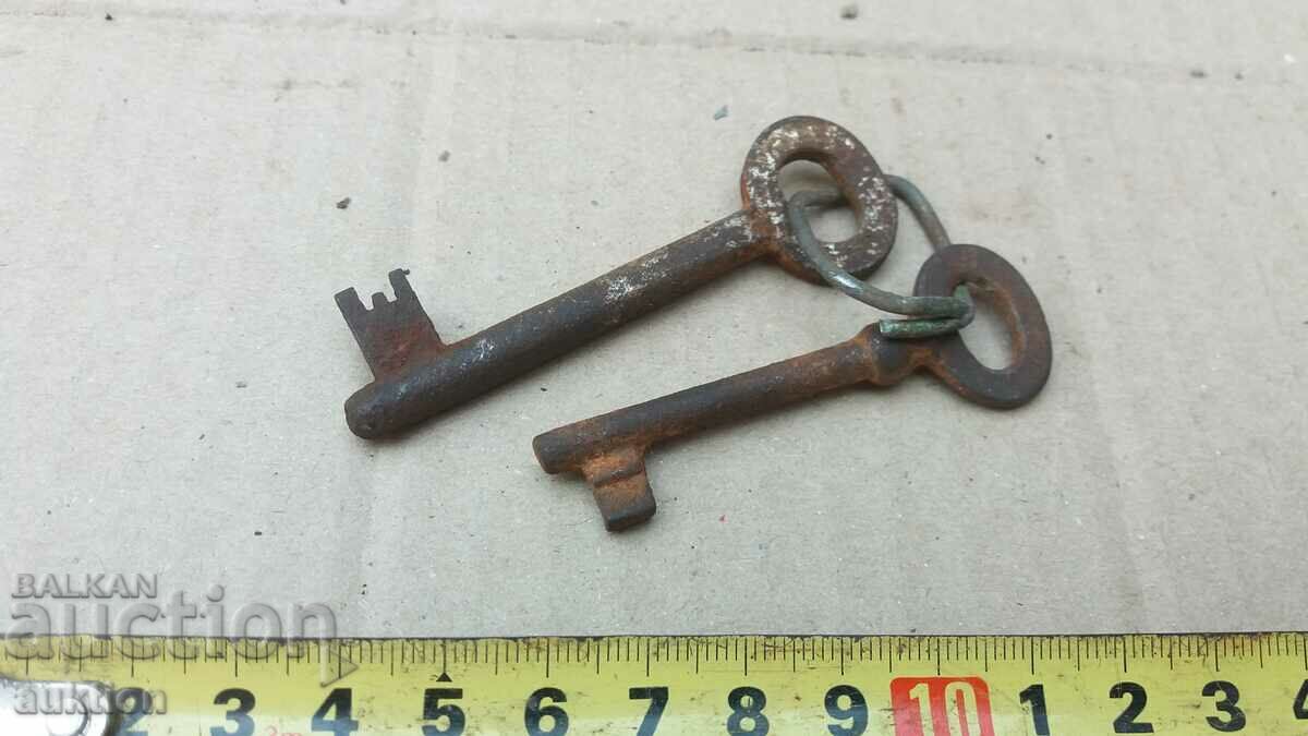 ΠΑΛΙΑ ΚΛΕΙΔΙΑ ΝΤΟΥΛΑΠΟΥ - 5