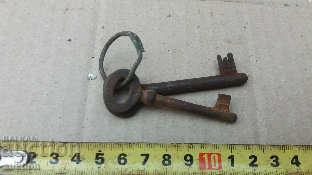 ΠΑΛΙΑ ΚΛΕΙΔΙΑ ΝΤΟΥΛΑΠΟΥ - 6