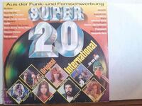 Super 20 International 1977