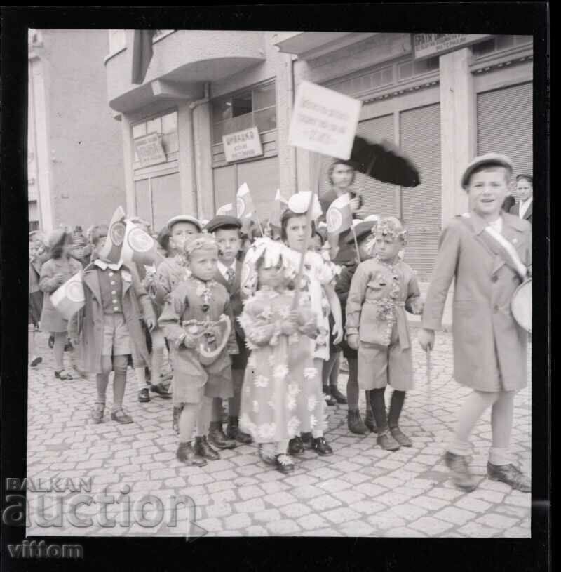 Gabrovo αρνητική πομπή ημέρα των παιδιών; Η δεκαετία του '30