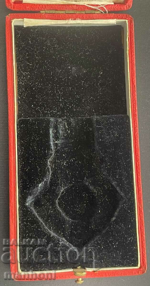 5381 Principality of Bulgaria box Order of Civil Merit IV with price 350.00 BGN | € 178.95 5381 Principality of Bulgaria box Order of Civil Merit IV with price 350.00 BGN | € 178.95