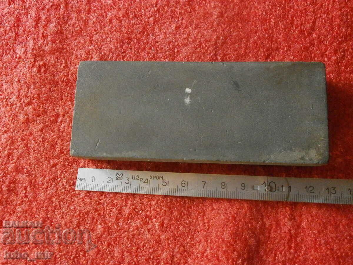 Доставка на СТАР КАЧЕСТВЕН ДВУСТРАНЕН КАМЪК - БЕЛГИЯ Доставка на СТАР КАЧЕСТВЕН ДВУСТРАНЕН КАМЪК - БЕЛГИЯ