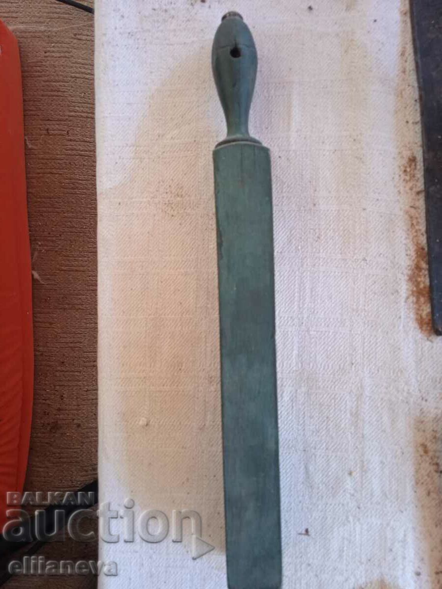 Retro Thermometer with price 10.00 BGN | € 5.11