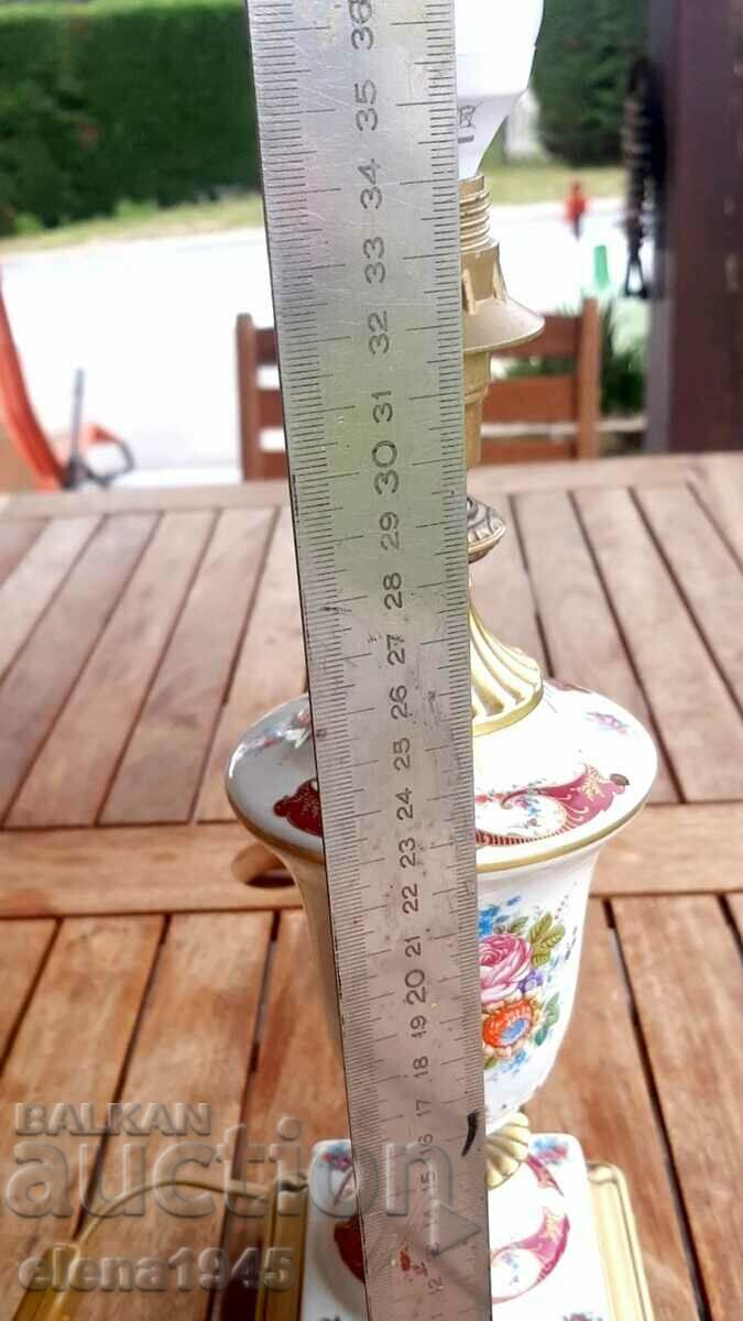 Auction Desk lamp Auction Desk lamp