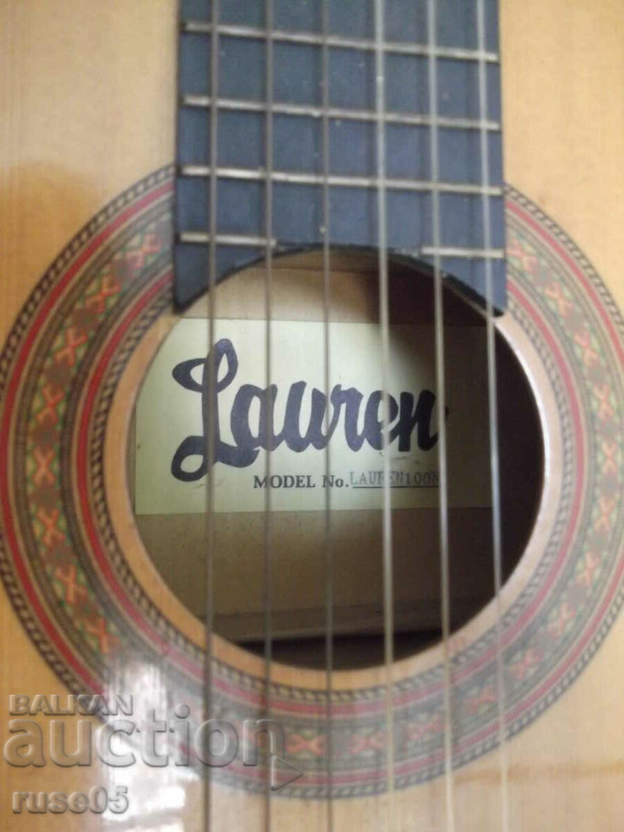 Delivery of Classical guitar "LAUREN 100N" Delivery of Classical guitar "LAUREN 100N"