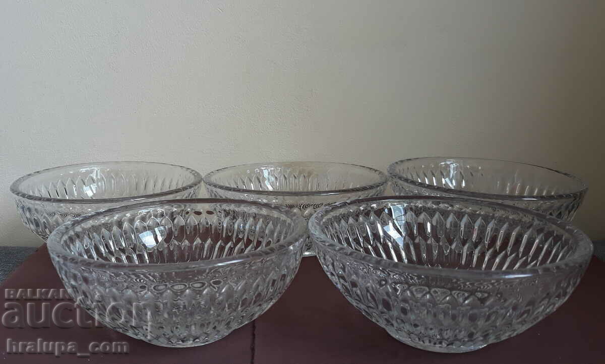 Delivery of Crystal bowls Delivery of Crystal bowls