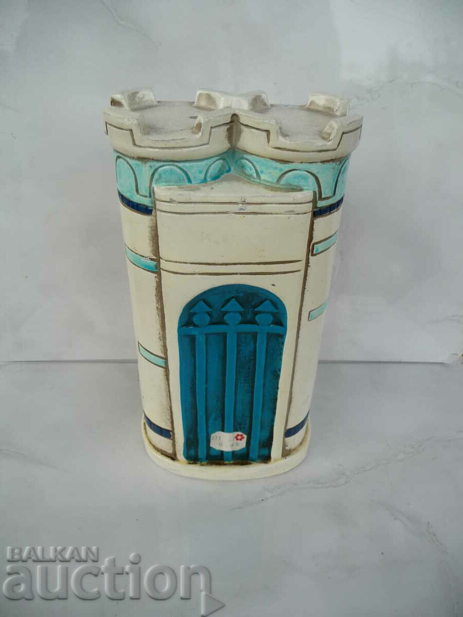 Scotland Ceramic Piggy Bank Scottish Fighter Skirt Beautiful Dec - 5