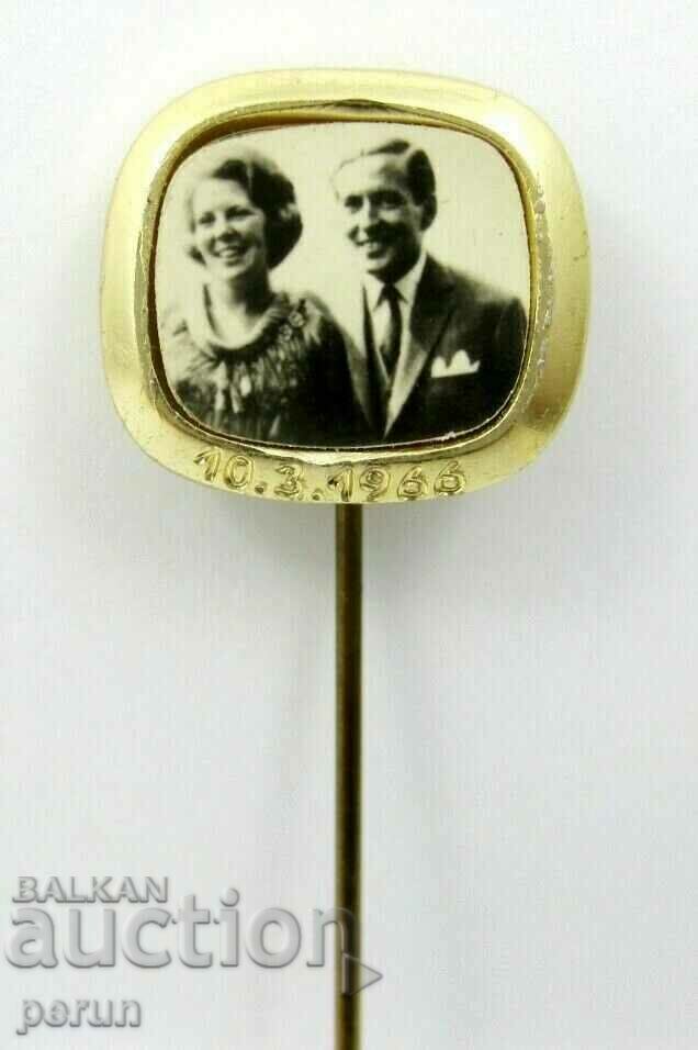 Wedding of Princess Beatrix of the Netherlands-1966-Old badge