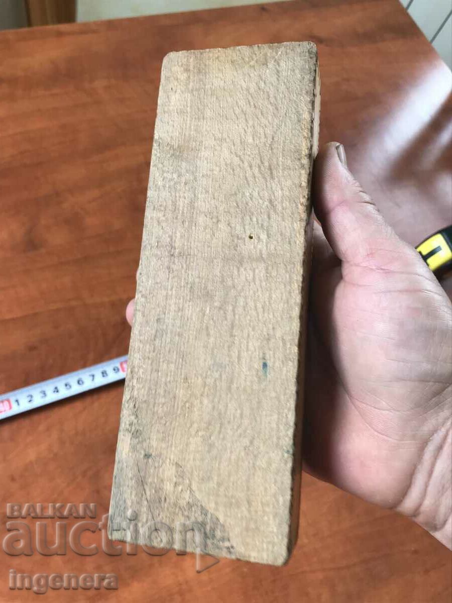 PEN CASE BOX ANTIQUE FROM SOCA PIONEERS PYROGRAPH - 6 PEN CASE BOX ANTIQUE FROM SOCA PIONEERS PYROGRAPH - 6