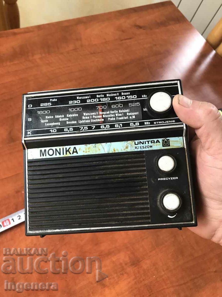 RADIO TRANSISTOR MONIKA UNITRA