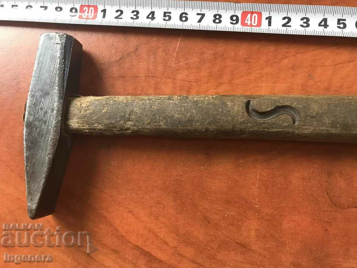 HAMMER HAMMER OLD SMALL TOOL-250 GR. with price 14.00 BGN | € 7.16 HAMMER HAMMER OLD SMALL TOOL-250 GR. with price 14.00 BGN | € 7.16