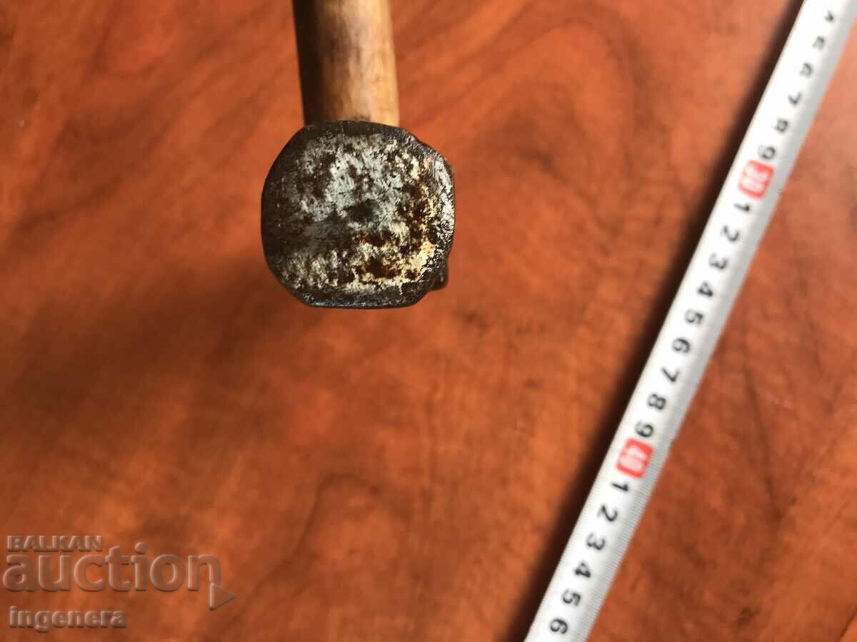 Delivery of HAMMER HAMMER OLD TOOL-500 GR.