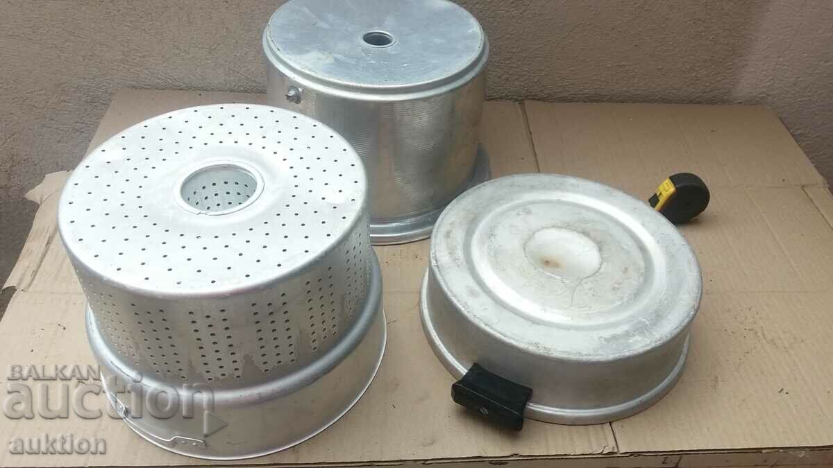 PRESERVED RUSSIAN JUICER - 7 PRESERVED RUSSIAN JUICER - 7