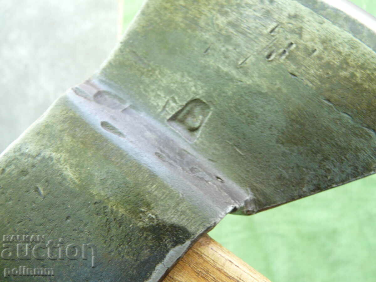 Old Austrian carpenter's ax - 385 with price 140.00 BGN | € 71.58 Old Austrian carpenter's ax - 385 with price 140.00 BGN | € 71.58