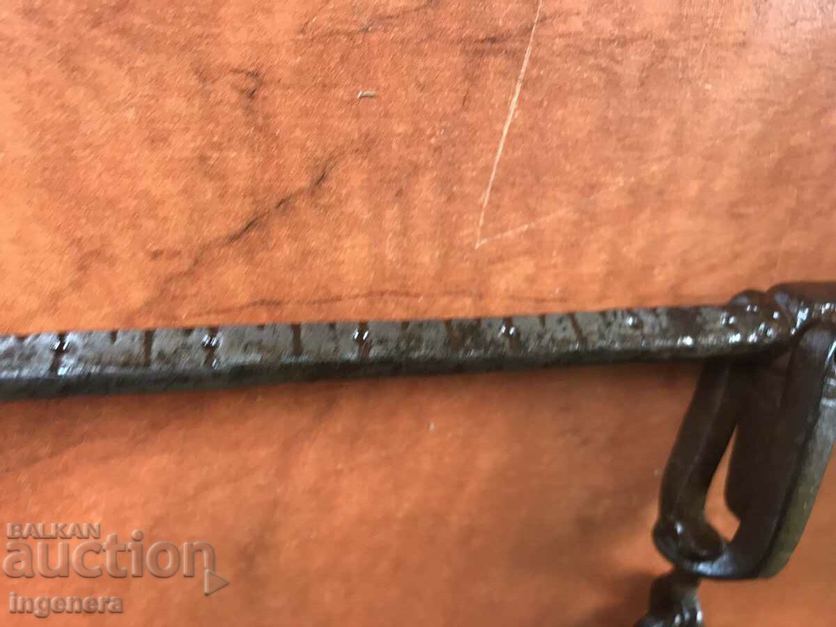 Delivery of KANTAR OTTOMAN TURKISH SMALL BRASS TOPUS Delivery of KANTAR OTTOMAN TURKISH SMALL BRASS TOPUS