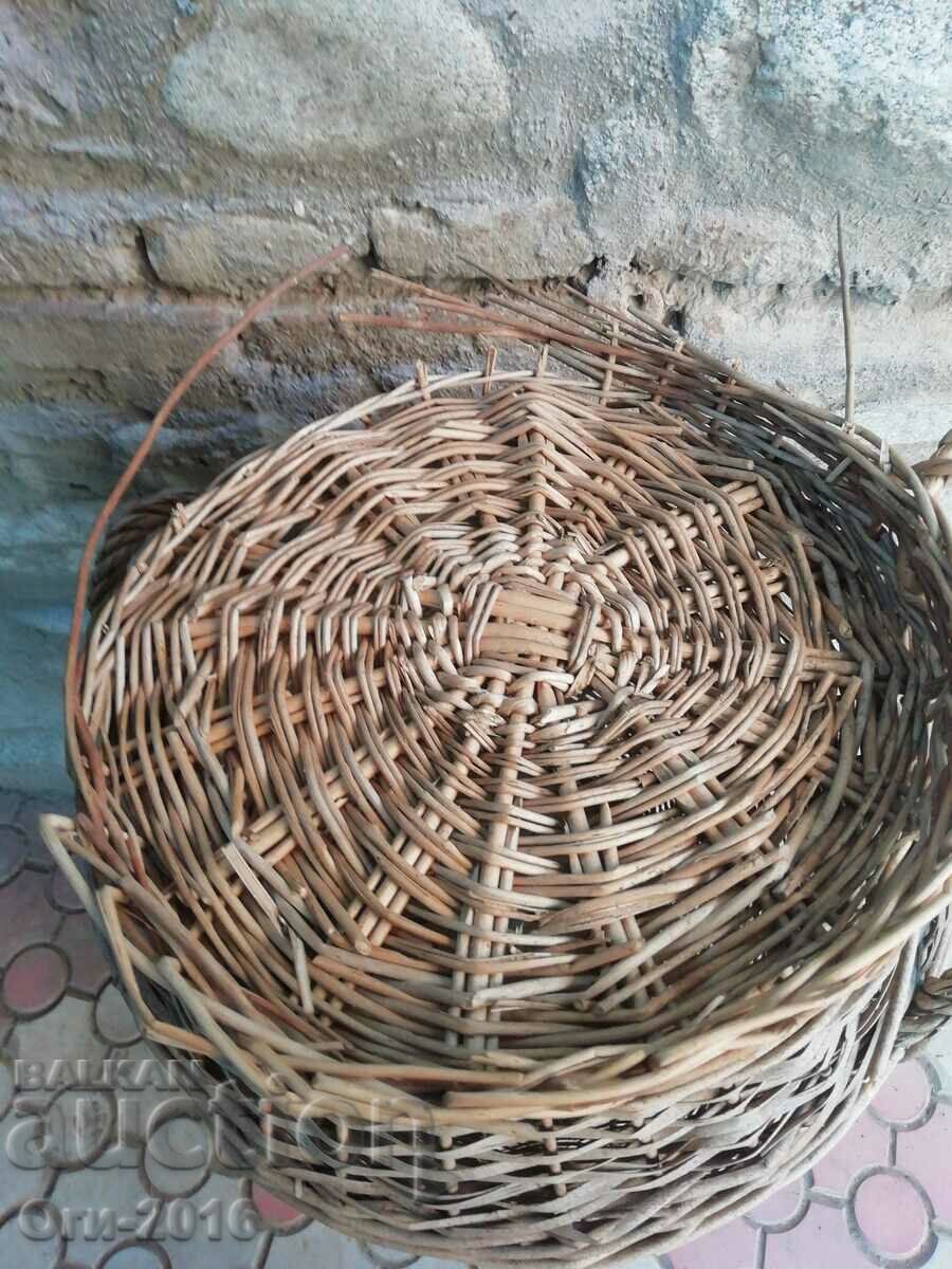 Old wicker basket - 6