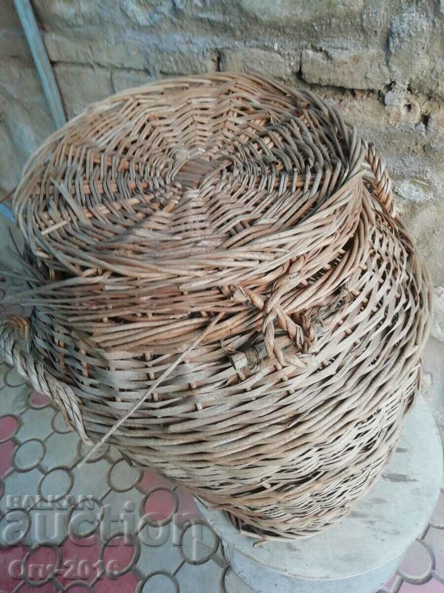 Old wicker basket - 7