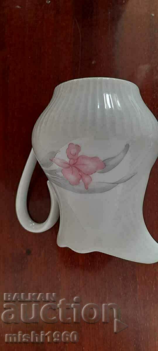 Latierra with price 6.00 BGN | € 3.07